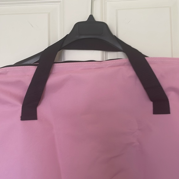 Dog or Cat Pink Playpen Carrying Case - Picture 2 of 3